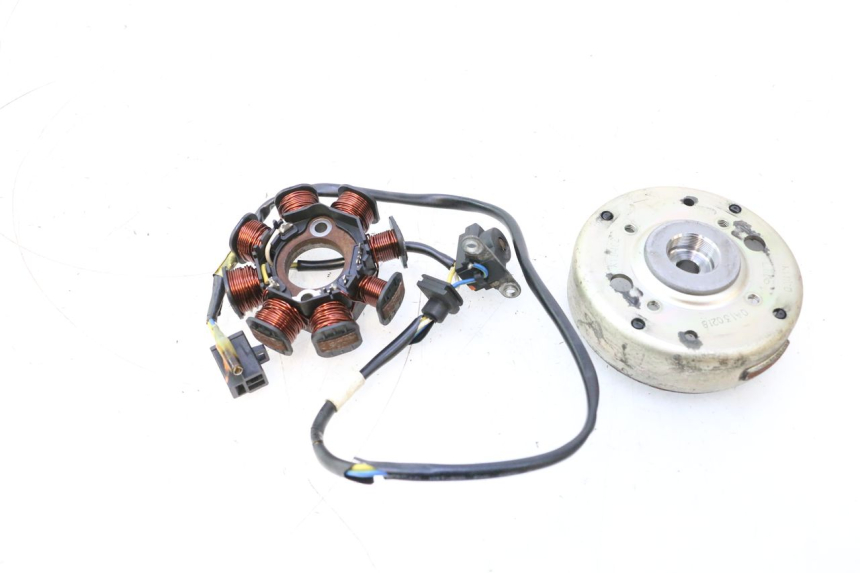photo de ROTOR STATOR KYMCO AGILITY PREMIUM 50 (2007 - 2010) - Vue principale