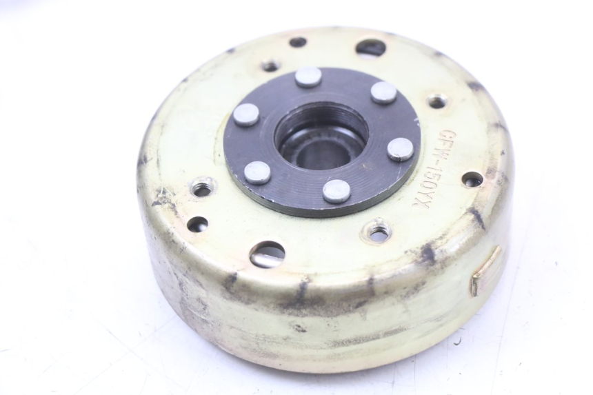 photo de ROTOR STATOR JONWAY AZTRAL 125 (2008 - 2017) - Autre angle de vue