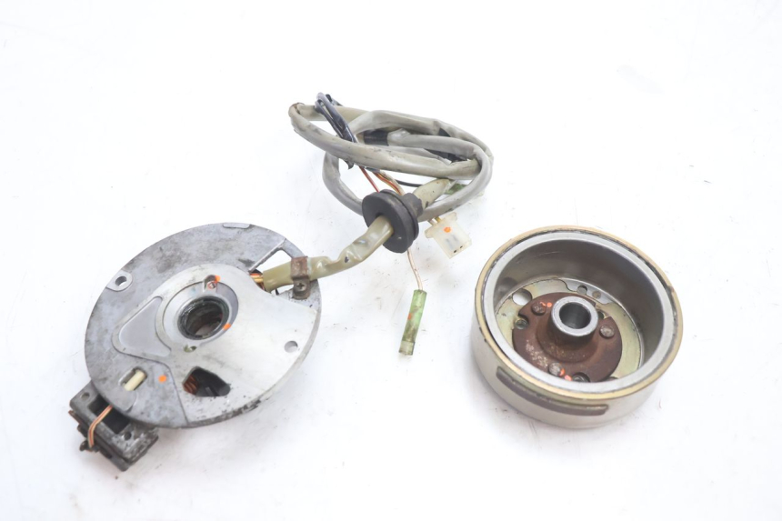 photo de ROTOR STATOR MBK BOOSTER SPIRIT 50 (1996 - 1999) - Détail de la pièce