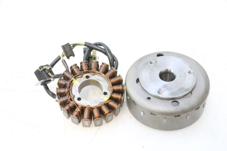 photo de ROTOR STATOR SUZUKI BURGMAN 125 (2007 - 2014) - Pièce contrôlée