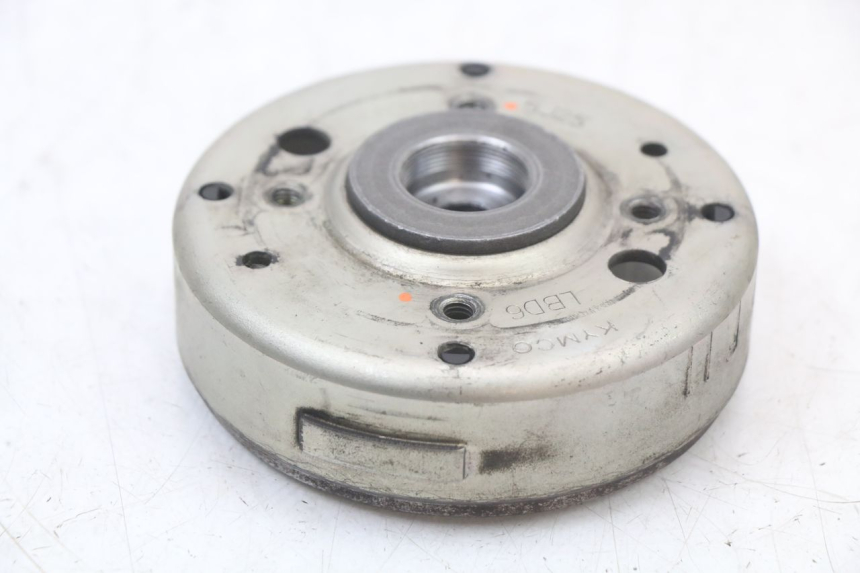 photo de ROTOR STATOR KYMCO DINK 4T 50 (2007 - 2018) - Autre angle de vue