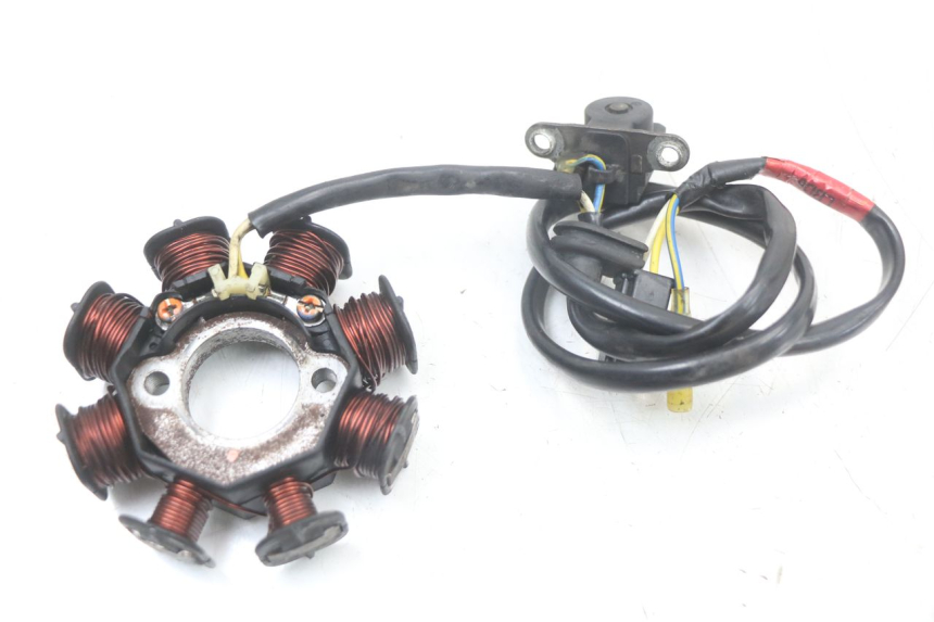 photo de ROTOR STATOR KYMCO DINK 4T 50 (2007 - 2018) - État de surface