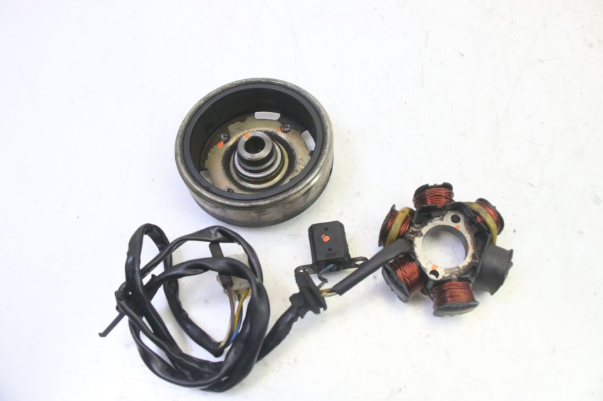photo de ROTOR STATOR PEUGEOT ELYSTAR 50 (2002 - 2014) - Détail de la pièce