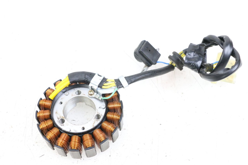 photo de ROTOR STATOR HONDA FES PANTHEON 2T 125 (1998 - 2002) - État de surface