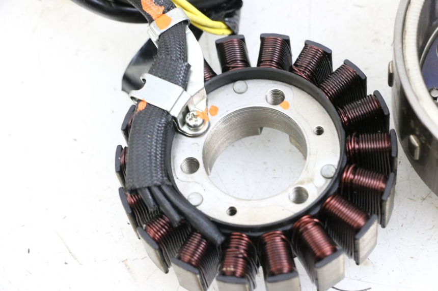 photo de ROTOR STATOR HONDA FES S-WING SWING ABS 125 (2007 - 2015) - Pièce contrôlée