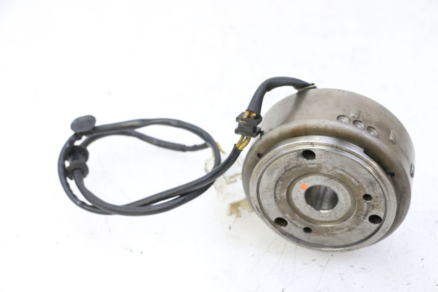 photo de ROTOR STATOR HONDA FES S-WING SWING ABS 125 (2007 - 2015) - Zoom état d’usage
