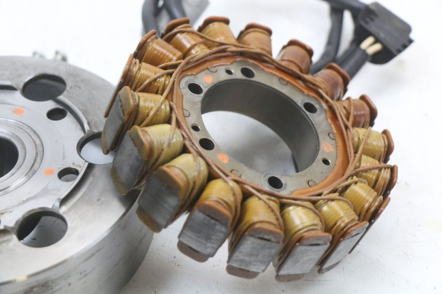 photo de ROTOR STATOR YAMAHA FJR ABS 1300 (2006 - 2012) - Marquages et références