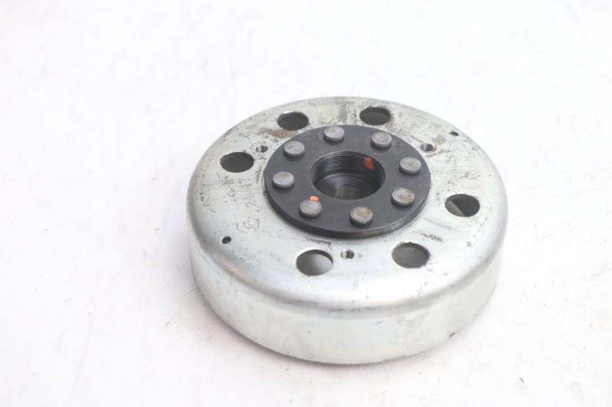 photo de ROTOR STATOR PIAGGIO FLY 2T 50 (2004 - 2017) - État de surface