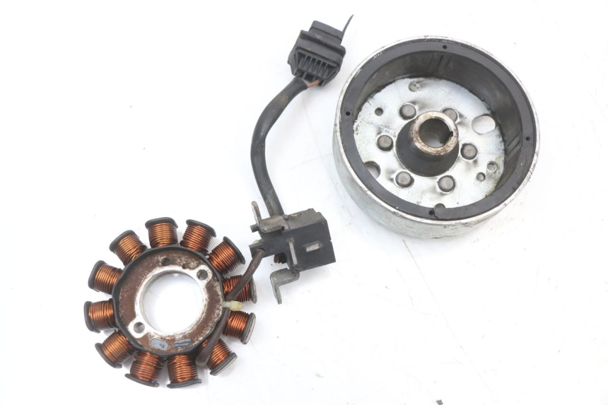 photo de ROTOR STATOR PIAGGIO FLY 4T 50 (2004 - 2010) - Détail de la pièce