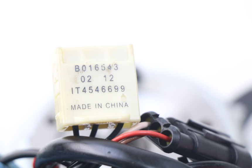 photo de ROTOR STATOR PIAGGIO FLY IE 125 (2012 - 2017) - Autre angle de vue