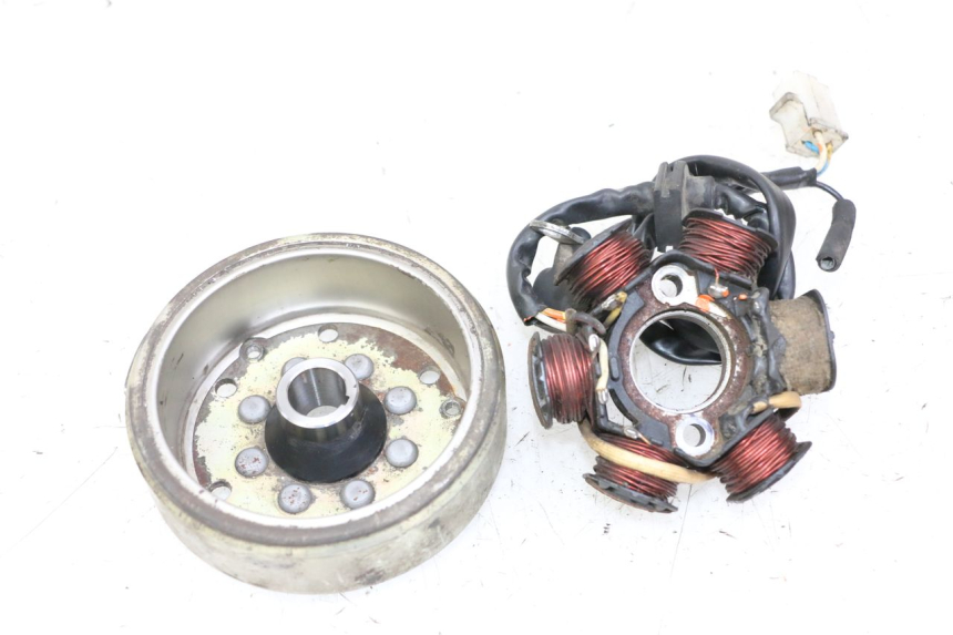 photo de ROTOR STATOR PEUGEOT KISBEE 2T 50 (2010 - 2017) - Vue principale