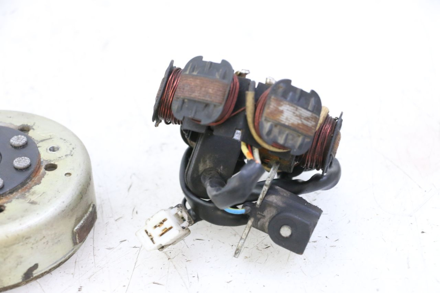 photo de ROTOR STATOR PEUGEOT KISBEE 2T 50 (2010 - 2017) - Pièce contrôlée