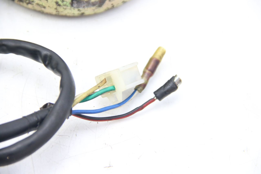 photo de ROTOR STATOR PEUGEOT KISBEE 4T 50 (2010 - 2017) - Gros plan technique