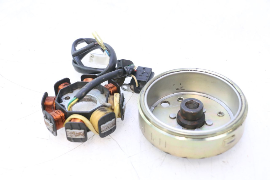 photo de ROTOR STATOR PEUGEOT KISBEE 4T 50 (2010 - 2017) - Zoom état d’usage