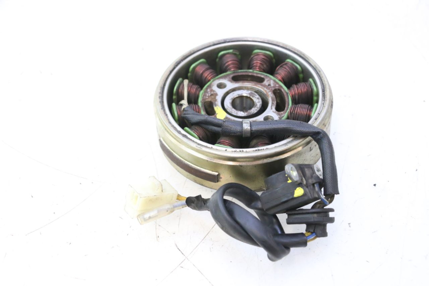 photo de ROTOR STATOR PEUGEOT KISBEE 4T 50 (2018 - 2022) - Zoom état d’usage