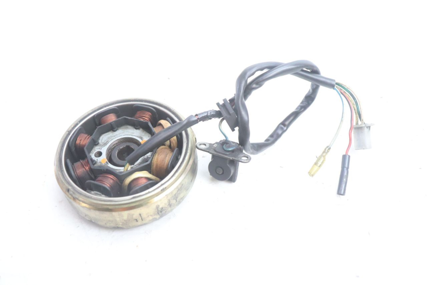 photo de ROTOR STATOR PEUGEOT KISBEE 4T 50 (2010 - 2017) - Autre angle de vue