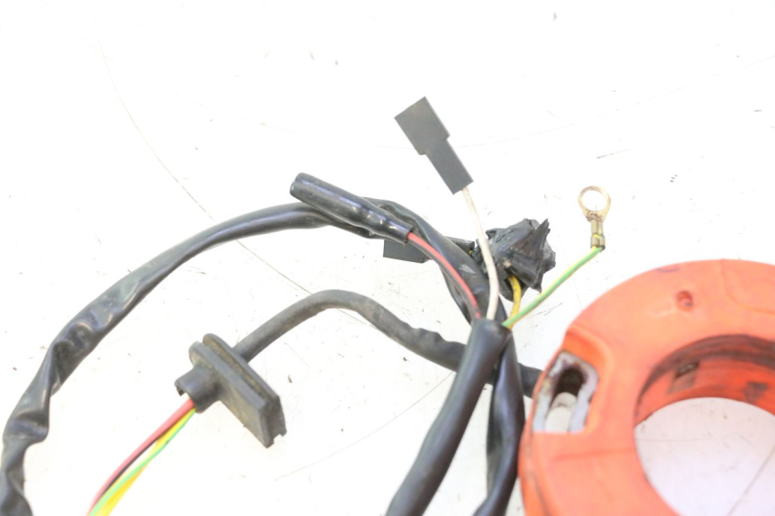 photo de ROTOR STATOR PEUGEOT LUDIX BLASTER 50 (2006 - 2014) - État de surface
