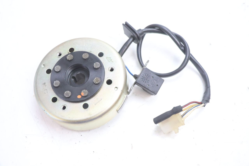 photo de ROTOR STATOR PEUGEOT LUDIX ONE 14P 50 (2004 - 2013) - Zoom état d’usage