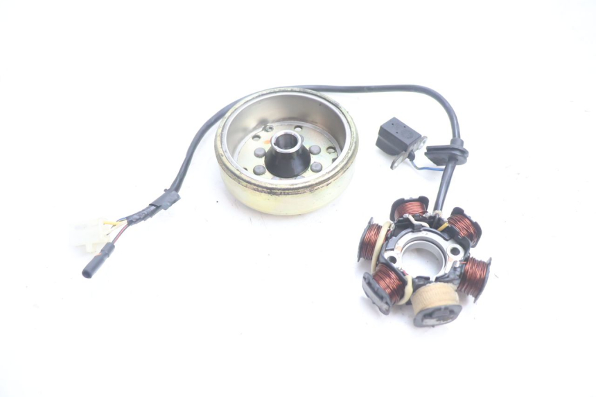 photo de ROTOR STATOR PEUGEOT LUDIX ONE 50 (2004 - 2006) - Détail de la pièce