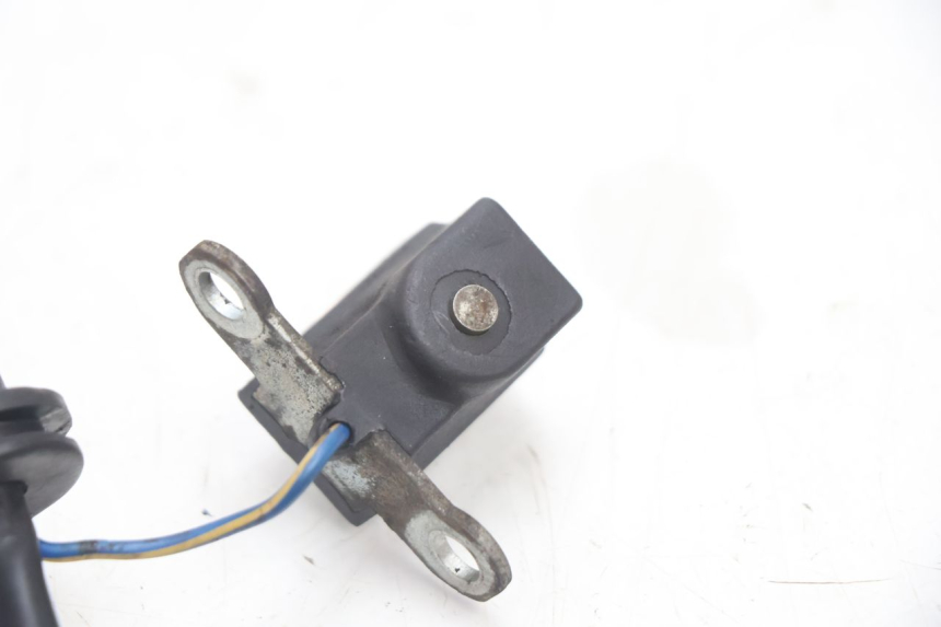 photo de ROTOR STATOR PEUGEOT LUDIX ONE 50 (2004 - 2006) - Points de fixation