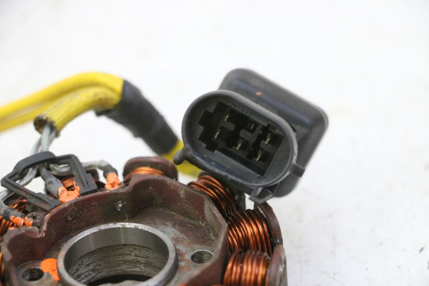 photo de ROTOR STATOR PIAGGIO MP3 125 (2006 - 2014) - Pièce contrôlée