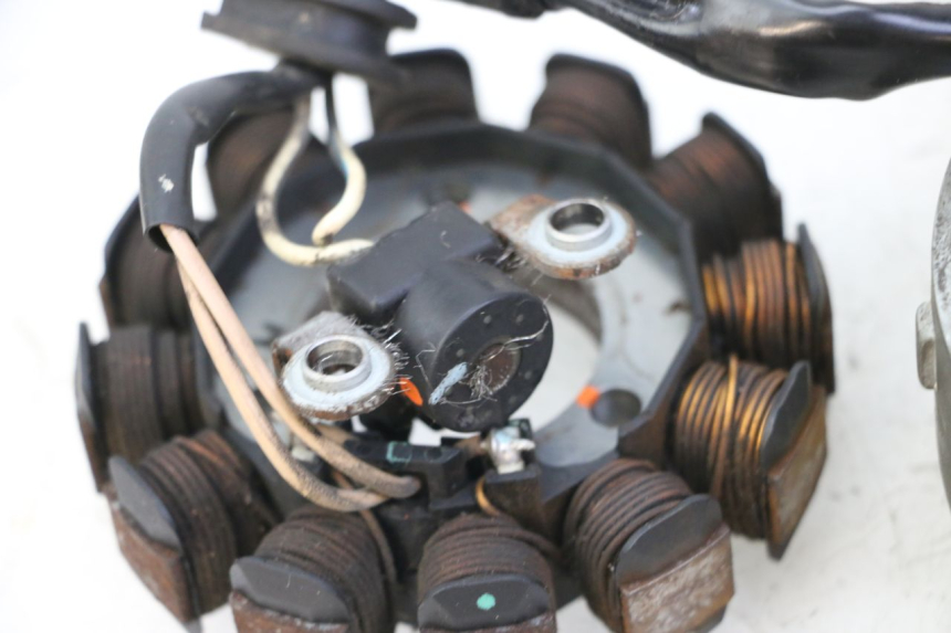 photo de ROTOR STATOR MBK MW TRYPTIK 125 (2014 - 2016) - Autre angle de vue