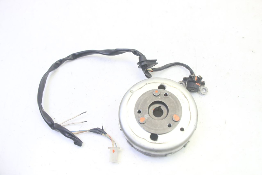 photo de ROTOR STATOR YAMAHA NEOS NEO'S 4T 50 (2008 - 2016) - Zoom état d’usage