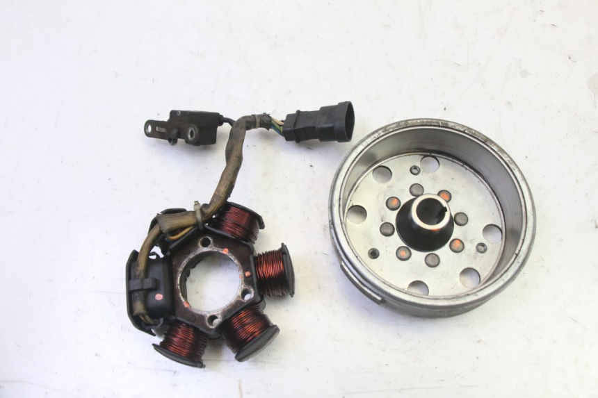 photo de ROTOR STATOR PIAGGIO NEW TYPHOON 50 (2010 - 2017) - Détail de la pièce