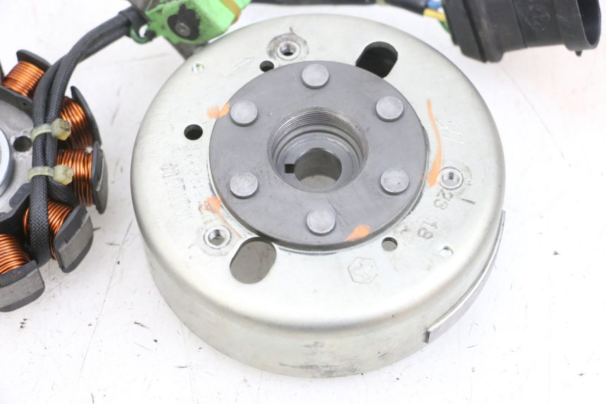 photo de ROTOR STATOR PIAGGIO NEW TYPHOON 50 (2018 - 2021) - Vue produit