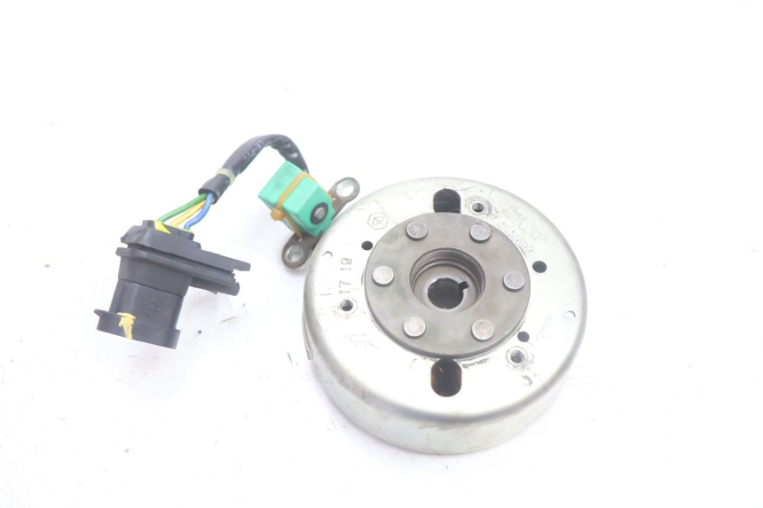 photo de ROTOR STATOR PIAGGIO NEW TYPHOON 50 (2018 - 2021) - Zoom état d’usage