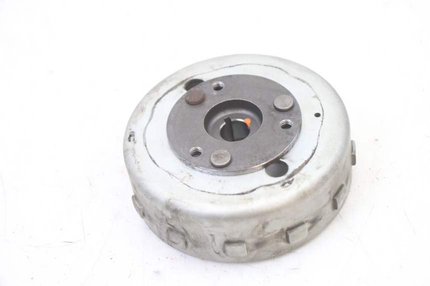 photo de ROTOR STATOR MBK OVETTO 4T 50 (2008 - 2016) - Points de fixation