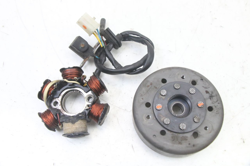 photo de ROTOR STATOR PEUGEOT KISBEE 2T 50 (2010 - 2017) - Vue principale