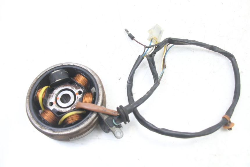 photo de ROTOR STATOR PEUGEOT TKR TREKKER FURIOUS 50 (2005 - 2014) - Zoom état d’usage