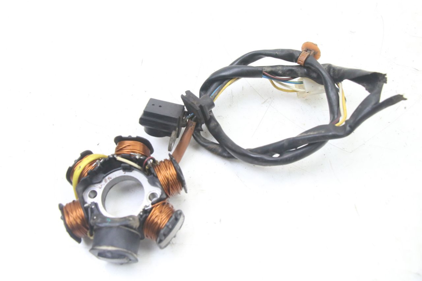 photo de ROTOR STATOR PEUGEOT TKR TREKKER FURIOUS 50 (2005 - 2014) - Marquages et références