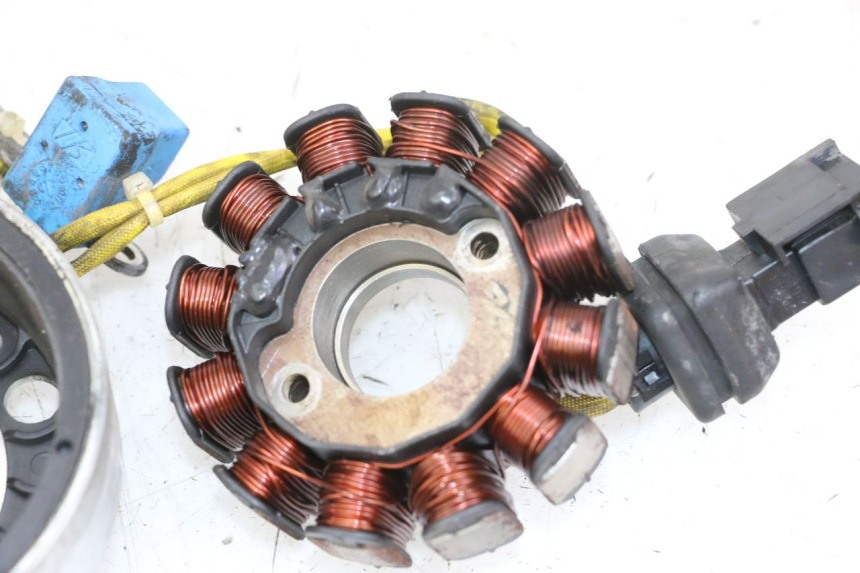 photo de ROTOR STATOR PIAGGIO VESPA LX 150 (2005 - 2013) - Gros plan technique