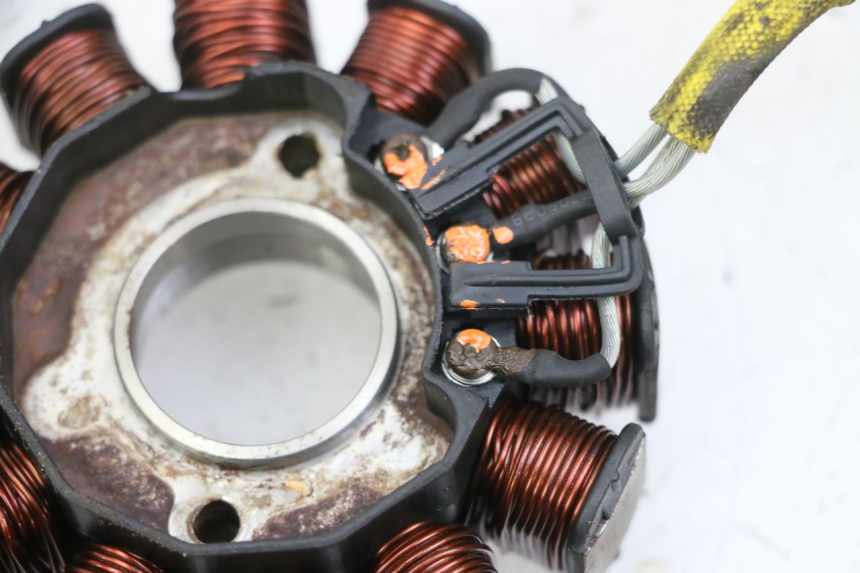 photo de ROTOR STATOR PIAGGIO VESPA LX 150 (2005 - 2013) - Pièce contrôlée