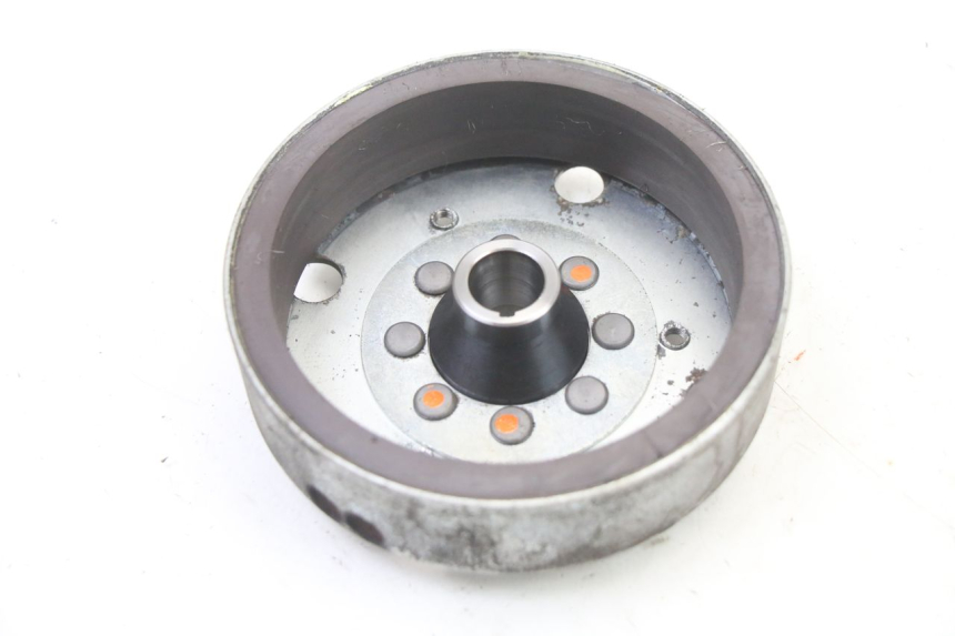 photo de ROTOR STATOR PIAGGIO VESPA S 2T 50 (2007 - 2014) - Points de fixation