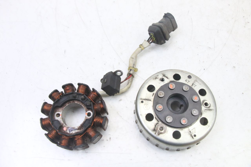 photo de ROTOR STATOR PIAGGIO ZIP 4T 50 (2018 - 2020) - Vue principale