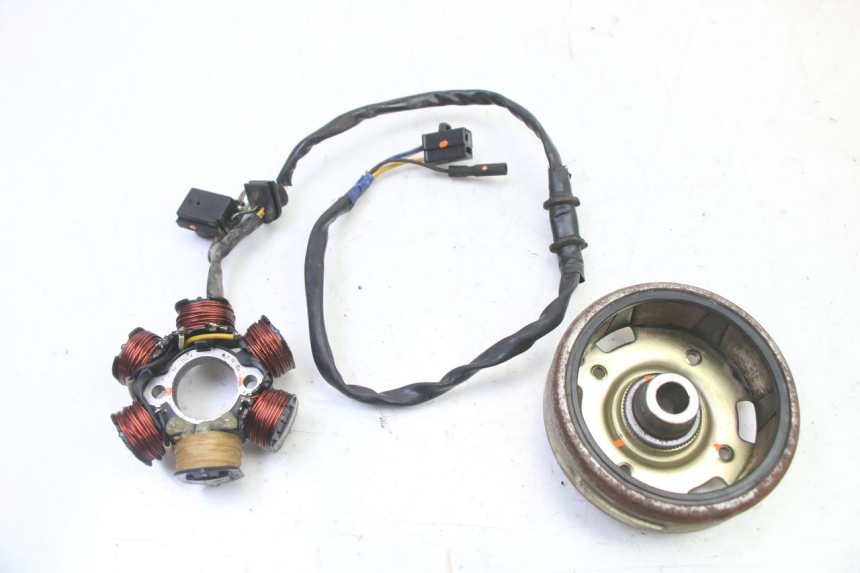 photo de ROTOR STATOR PGO RODOSHOW 2T 50 (2003 - 2007) - Autre angle de vue