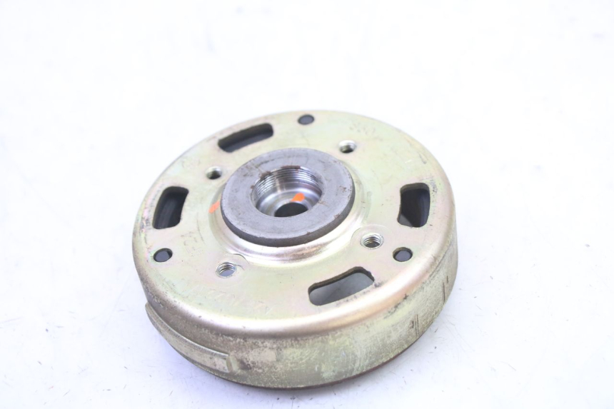 photo de ROTOR STATOR PGO RODOSHOW 2T 50 (2003 - 2007) - Points de fixation