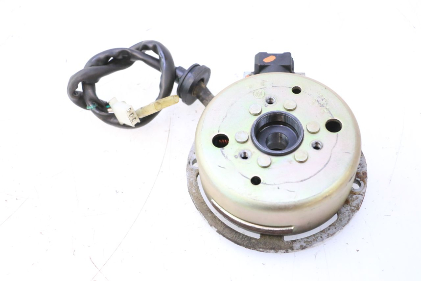 photo de ROTOR STATOR KEEWAY RY6 2T 50 (2011 - 2019) - Détail de la pièce