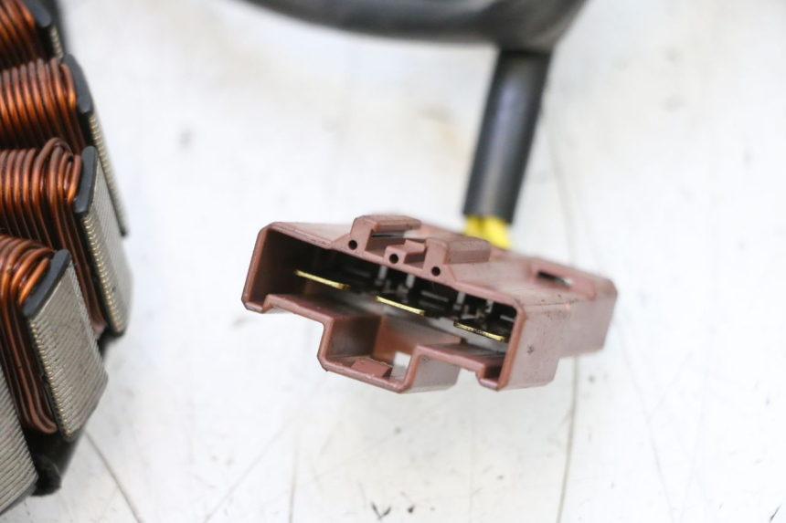 photo de ROTOR STATOR PEUGEOT SATELIS COMPRESSOR K15 125 (2006 - 2009) - Vue d’ensemble