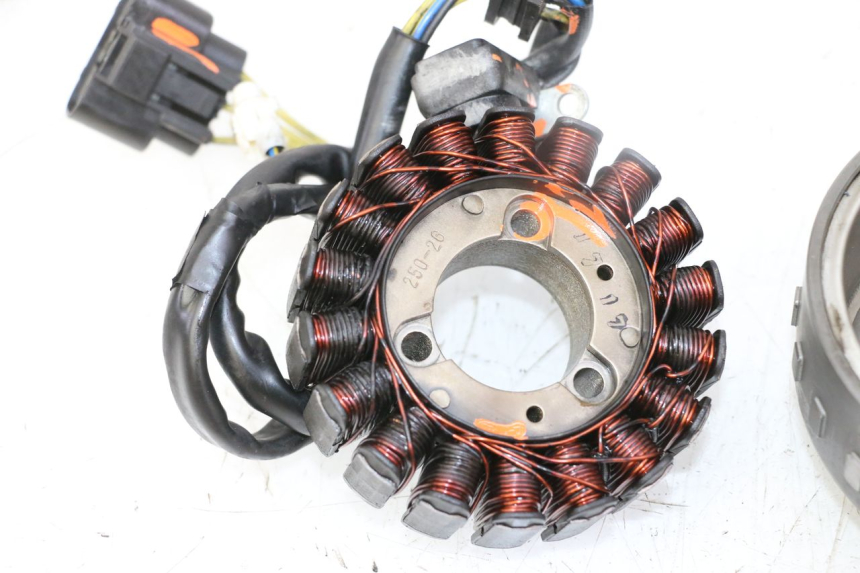 photo de ROTOR STATOR PEUGEOT SATELIS 125 (2013 - 2018) - Vue produit