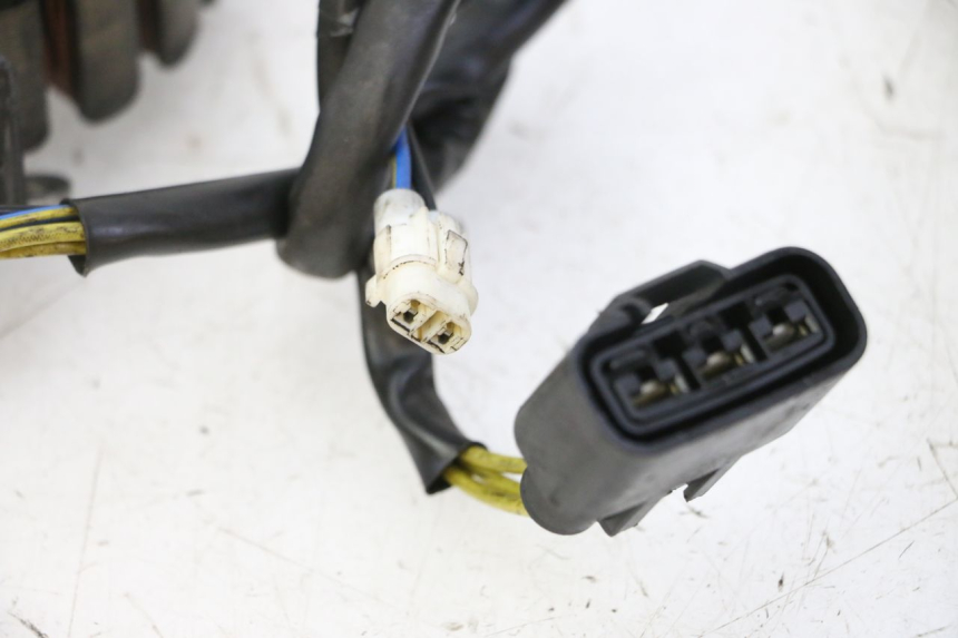 photo de ROTOR STATOR PEUGEOT SATELIS 125 (2013 - 2018) - État de surface