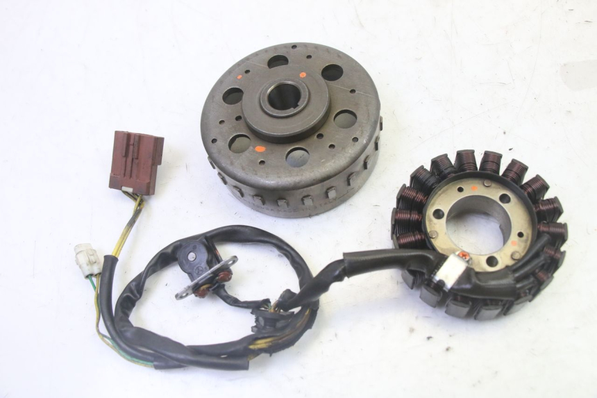 photo de ROTOR STATOR PEUGEOT SATELIS 125 (2013 - 2018) - Vue principale