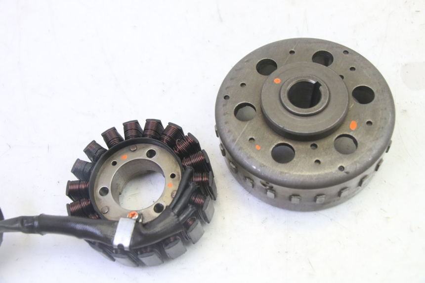 photo de ROTOR STATOR PEUGEOT SATELIS 125 (2013 - 2018) - Détail de la pièce