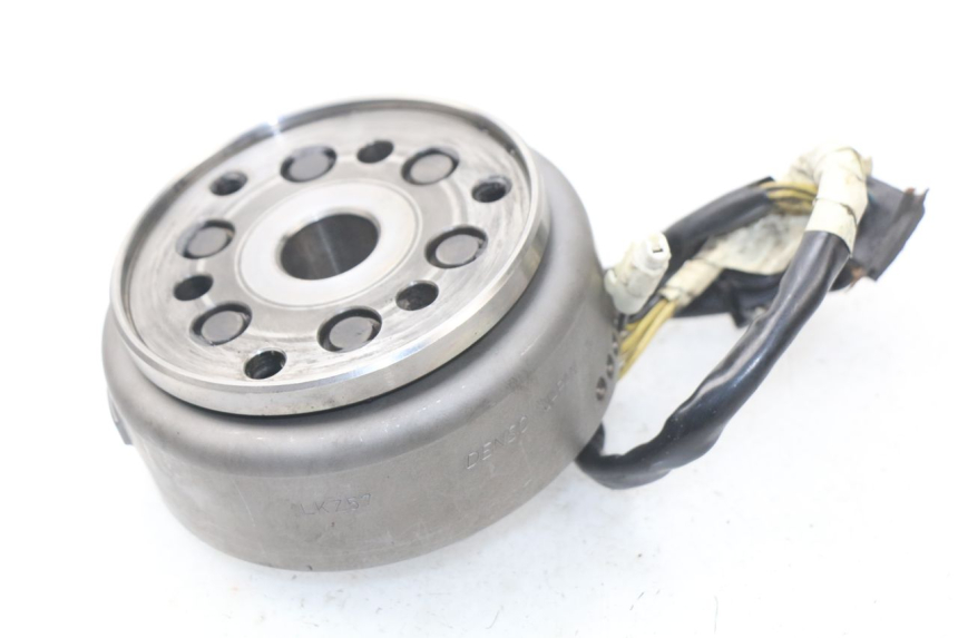 photo de ROTOR STATOR APRILIA SCARABEO GT 125 (1999 - 2007) - Détail de la pièce