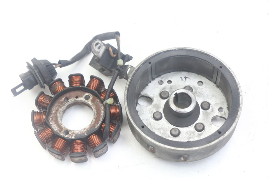 photo de ROTOR STATOR APRILIA SCARABEO 100 (2003 - 2012) - Détail de la pièce