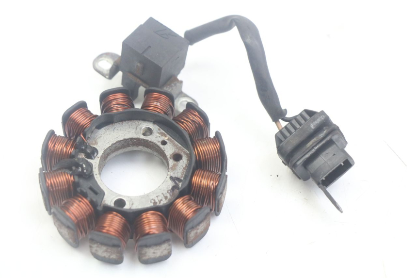 photo de ROTOR STATOR APRILIA SCARABEO 100 (2003 - 2012) - Autre angle de vue