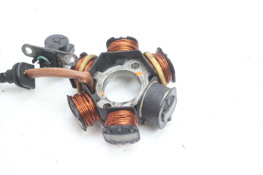 photo de ROTOR STATOR PEUGEOT SPEEDFIGHT LC 50 (1996 - 2002) - Vue d’ensemble